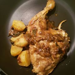 One Pan Aromat Sexy Chicken legs A picture of One Pan Aromat Sexy Chicken legs.