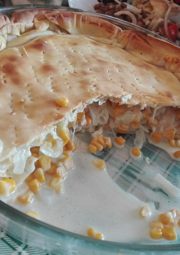 Una foto de Tarta cremosa de choclo y cebolla