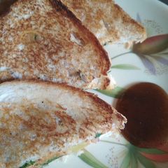 A picture of Potato sandwich.