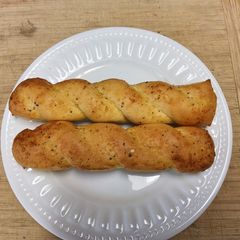 Lee's Air Fryer Frozen Bread Sticks A picture of Lee's Air Fryer Frozen Bread Sticks.