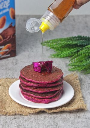 Foto resep Pancake Oat Buah Naga