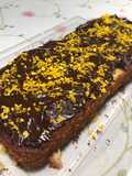 Riquísimo budín de naranja con ganache de chocolate