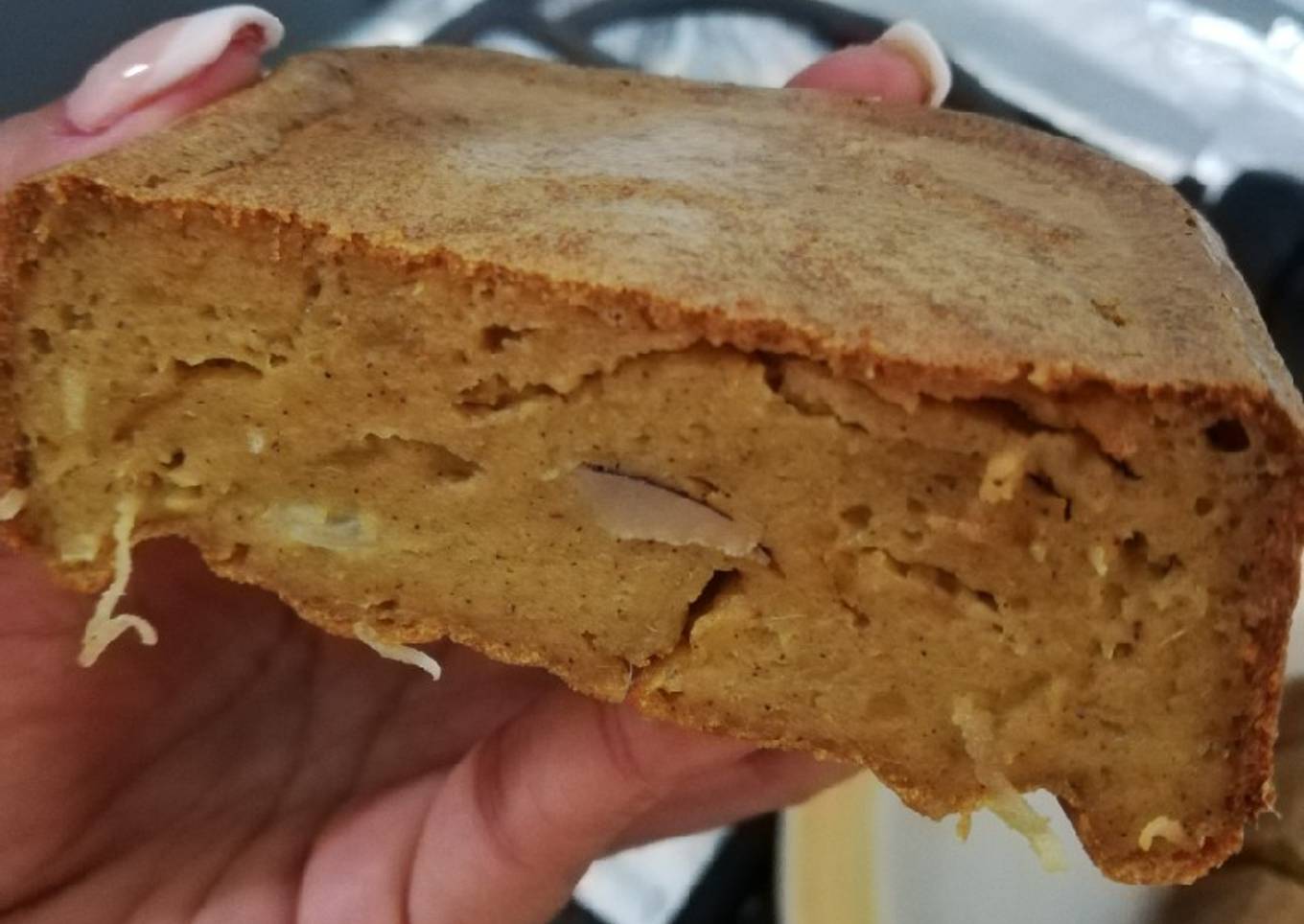 Pan de Camote con coco