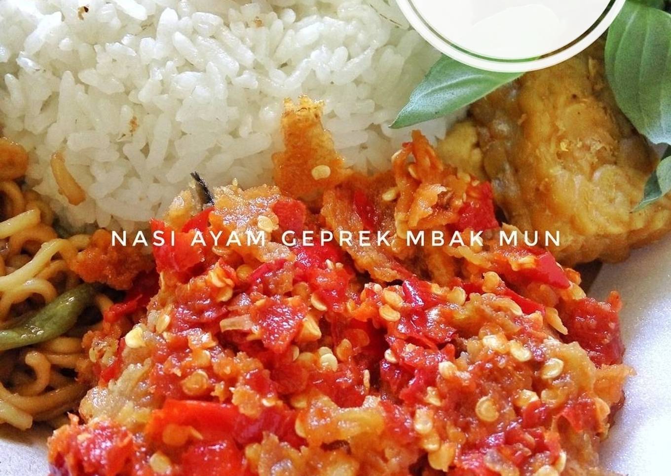 Ayam geprek Sederhana