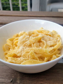 A picture of Italian Fettuccine Alfredo.