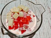 Gambar puding roti dan cheese spread