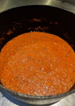 A picture of Napolitana Sauce.