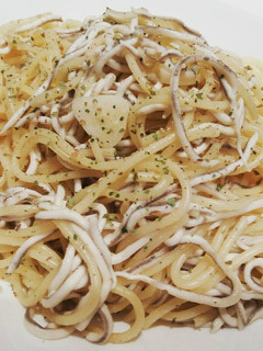 Una foto de Espaguetis con gulas