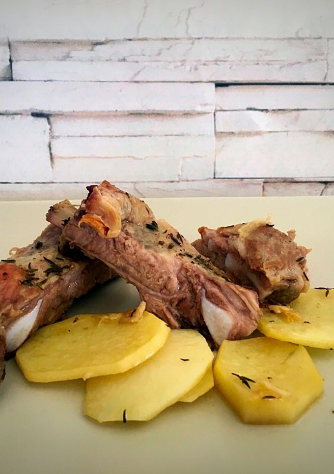 Una foto de Costillas de cerdo con vino y miel