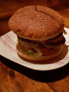 Una foto de Hamburgesa doble complets