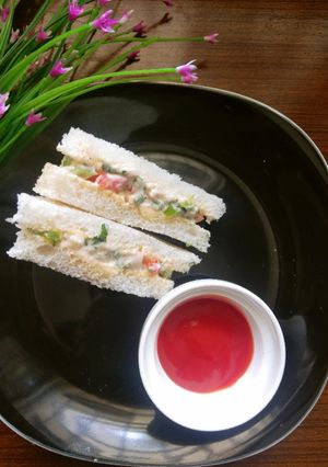A picture of Mayonnaise sandwich.