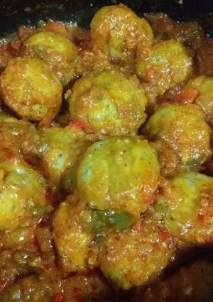 Una foto de Albóndigas de pollo al chilindrón con thermomix