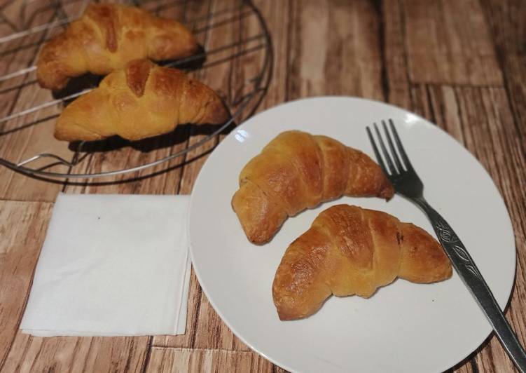Bagaimana Menyiapkan Croissant tanpa corsvet yang Sempurna