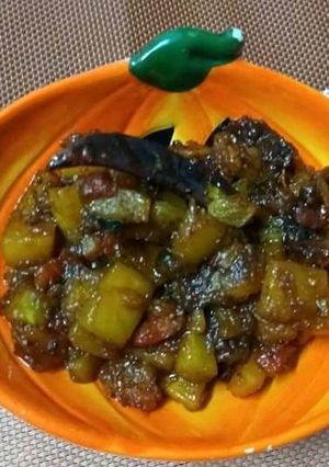 A picture of Pumpkin khatta meetha with south indian twist.