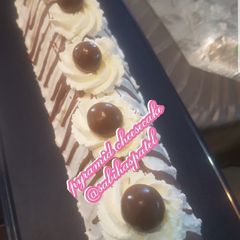 A picture of Pyramid cheesecake.
