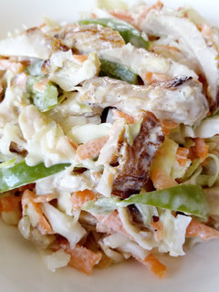 A picture of Chicken coleslaw.