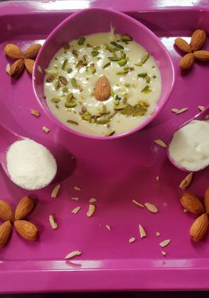 मिल्क पाउडर रबड़ी(Milk powder rabdi recipe in Hindi) रेसिपी मुख्य फोटो