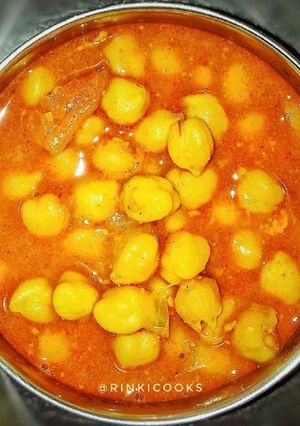 A picture of Kadhai Masala Chole.