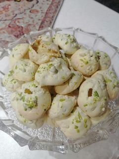 عکسی از دستور شیرینی پفکی گردویی