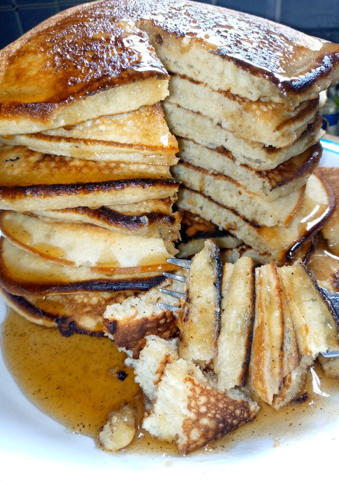 A picture of Pancake with cloves sugar syrup.