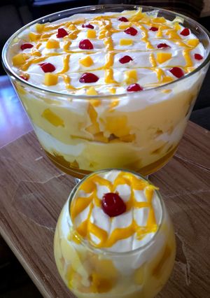 A picture of Mango Trifle.