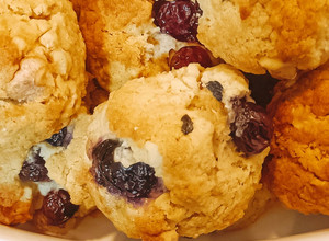 Foto di Biscotti senza zucchero con frutta