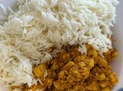 Una foto di tofu al curry