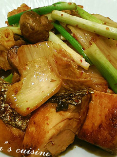 泡菜燒鮭魚(無油健康料理) 的食譜成品照片