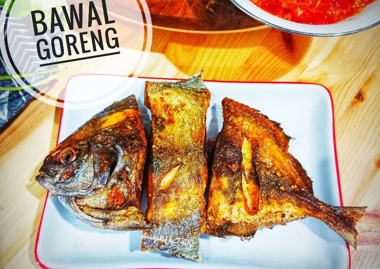 Bagaimana Menyiapkan Bawal Goreng, Lezat Sekali