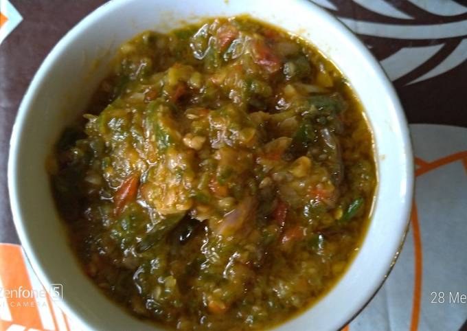 Langkah Mudah untuk Membuat Sambal cabe ijo, Lezat