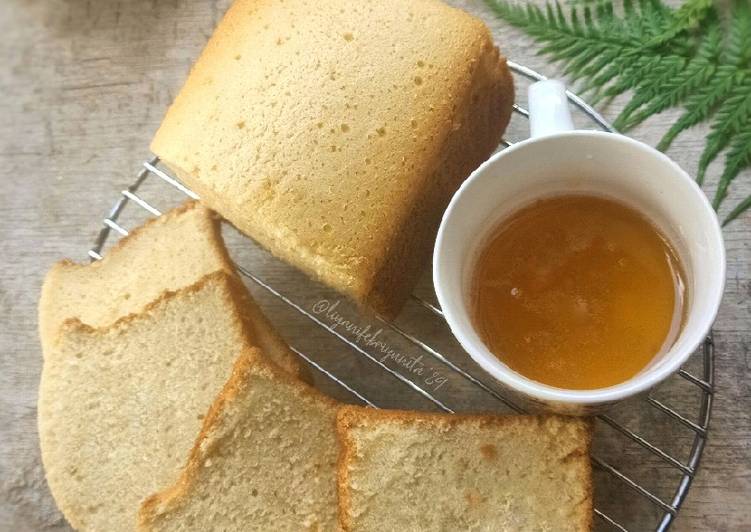 Castella Traditional Japanese Honey Cake aka Kasutera