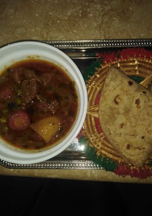 A picture of Sabzi gosht.(mutton).