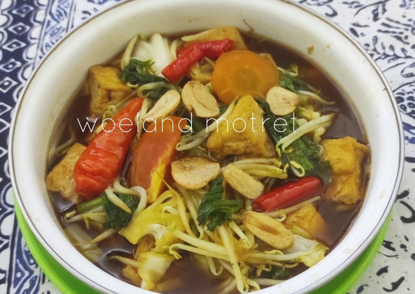 Bagaimana Menyiapkan Sayur Sop Tahu Tauge (bumbu kecap), Lezat Sekali