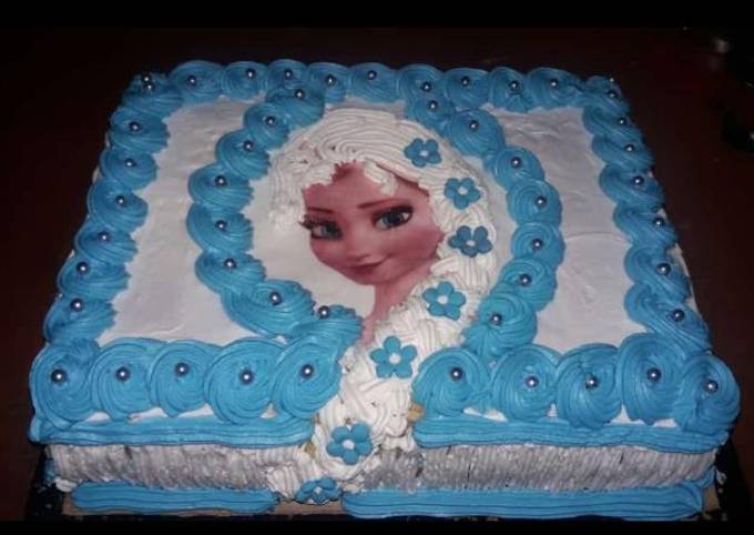 como decorar un pastel de frozen con chantilly