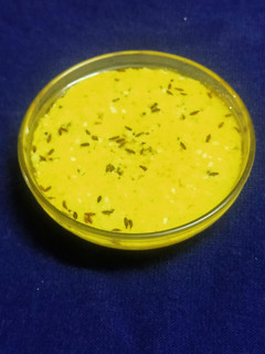 દહીં તિખારી (Dahi Tikhari Recipe In Gujarati) રેસીપી મુખ્ય ફોટો
