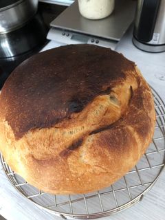 Kovászos fehér kenyér recept fotója