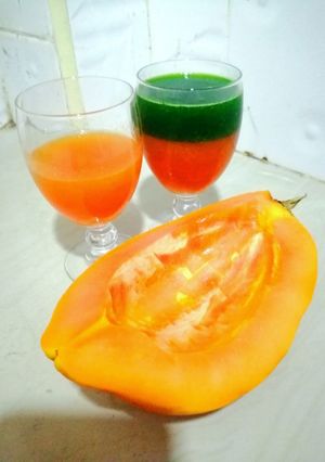A picture of Papaya smoothie.