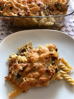 Medvehagymás-sonkás fusilli recept fotója