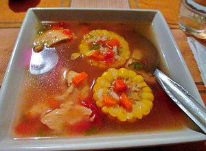 Foto principal de Sopa de mazorca de maízcon pollo