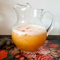 Foto principal de Agua de melón con miel de Yucatán y agua de azahar