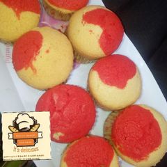 A picture of Vanilla cupcake.