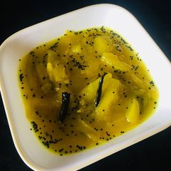 A picture of Mango chutney.