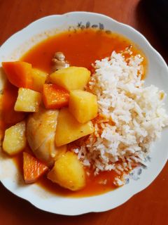 Una foto de Pollo Guisado Guatemalteco