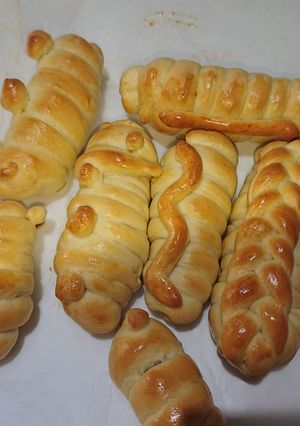 熱狗捲捲兒麵包 的食譜成品照片