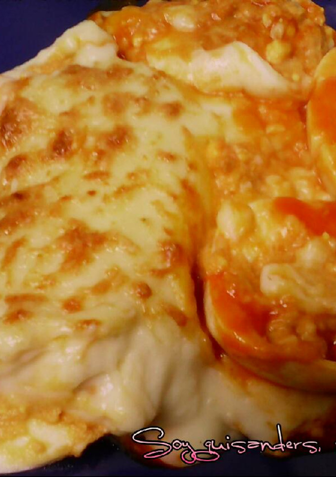 Una foto de Huevos rellenos con bechamel