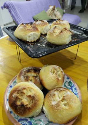 Una foto de Pan dulce venezolano o pan piñita casero