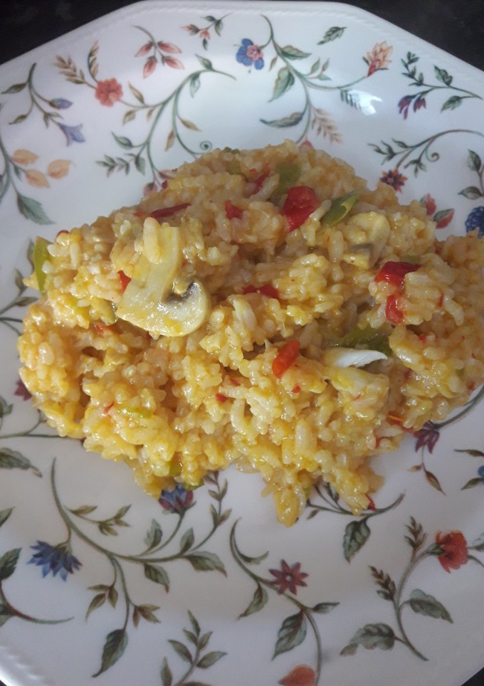 Una foto de Arroz con bacalao a la portuguesa con olla GM