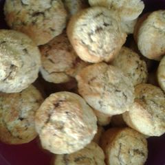 A picture of Cinnamon cakes.
