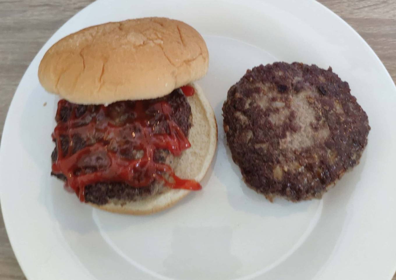 Basic Burger Homemade