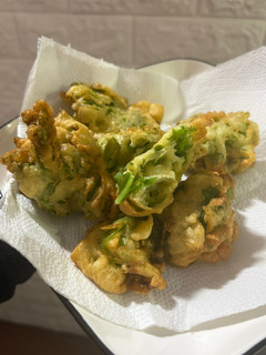 Una foto de Bueñuelos De Lechuga 🥬
